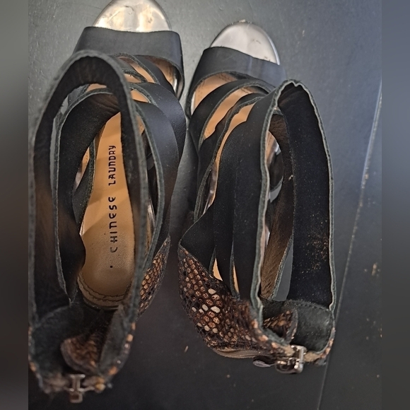 Chinese Laundry Peep Toe Bonafied Sandals - Picture 6 of 10